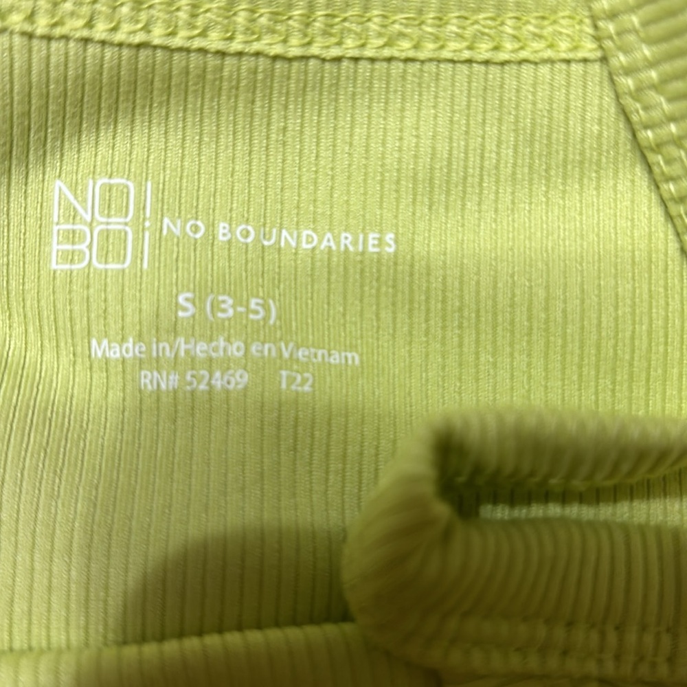 Tops - Picture 3 of 3